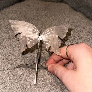 Clear quartz wings with stand